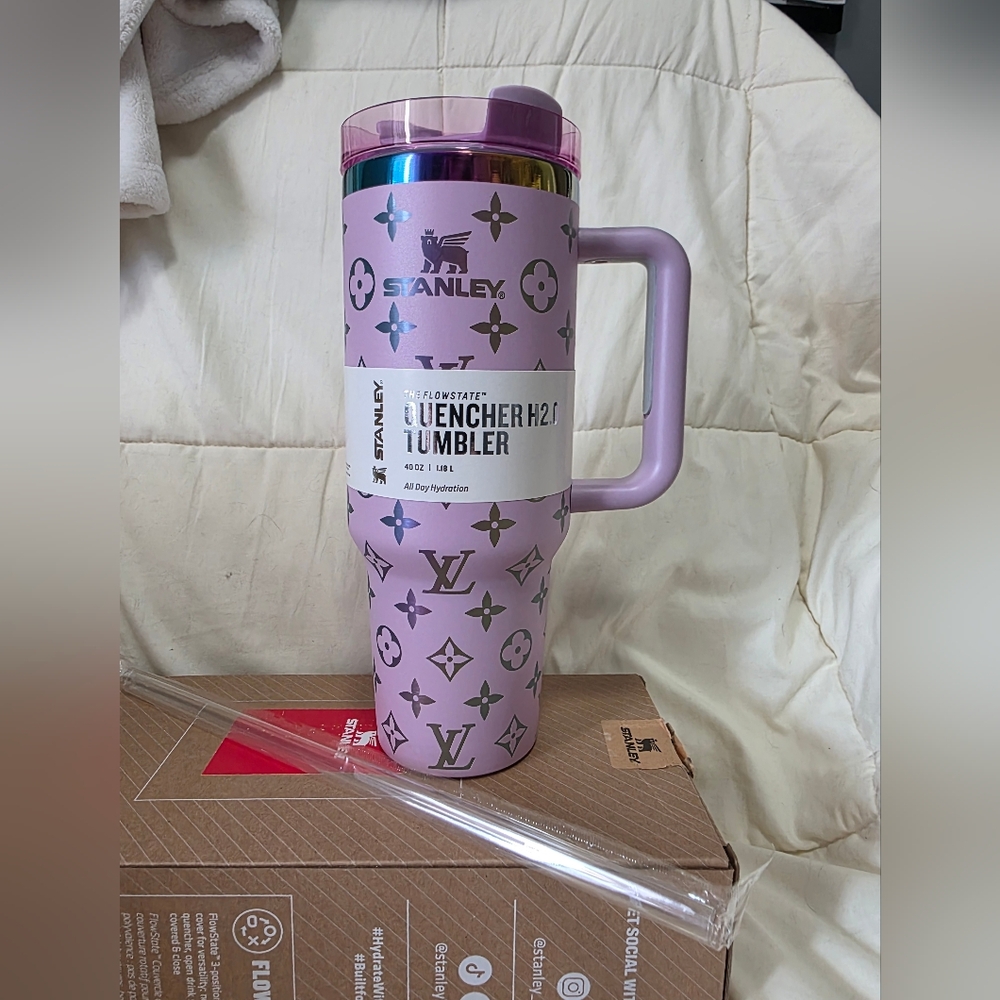 Stanley Pink Quencher H2.0 Tumbler